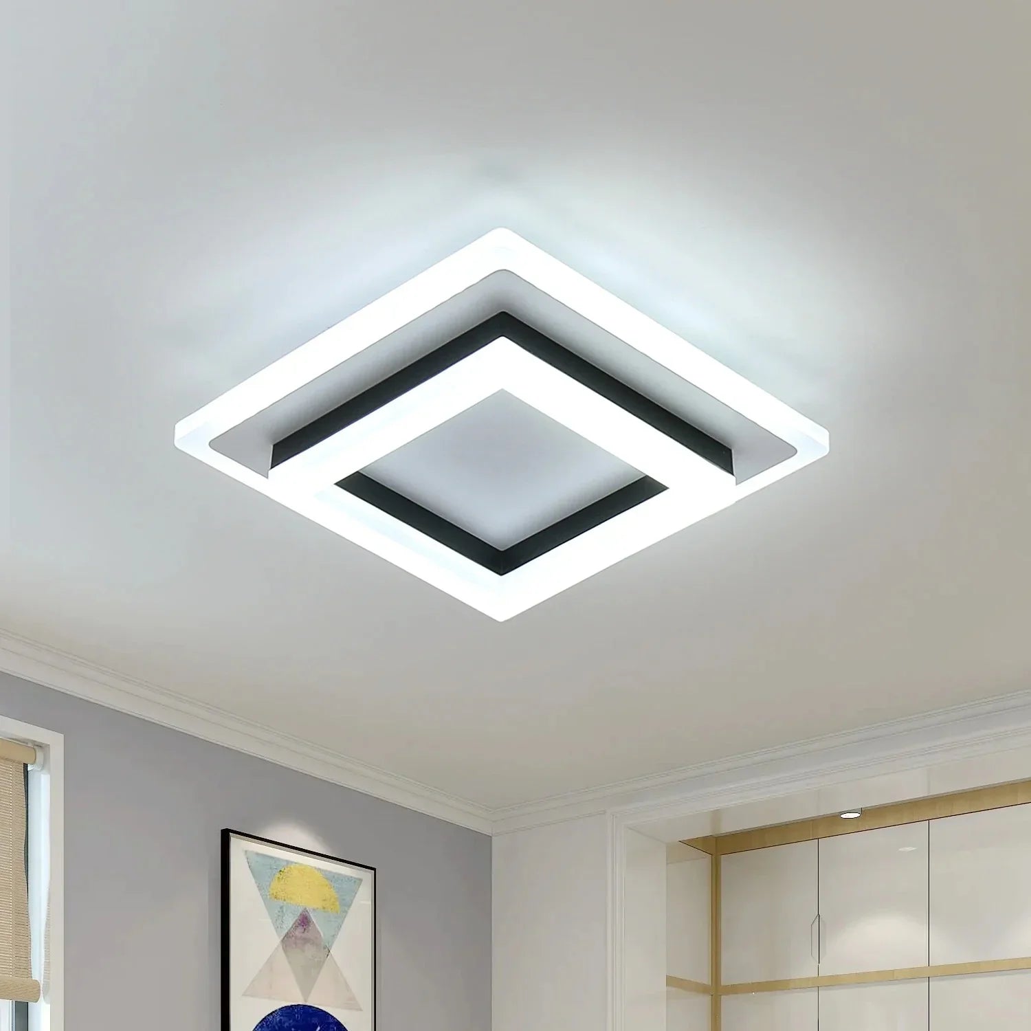 Modernus LED lubų šviestuvas