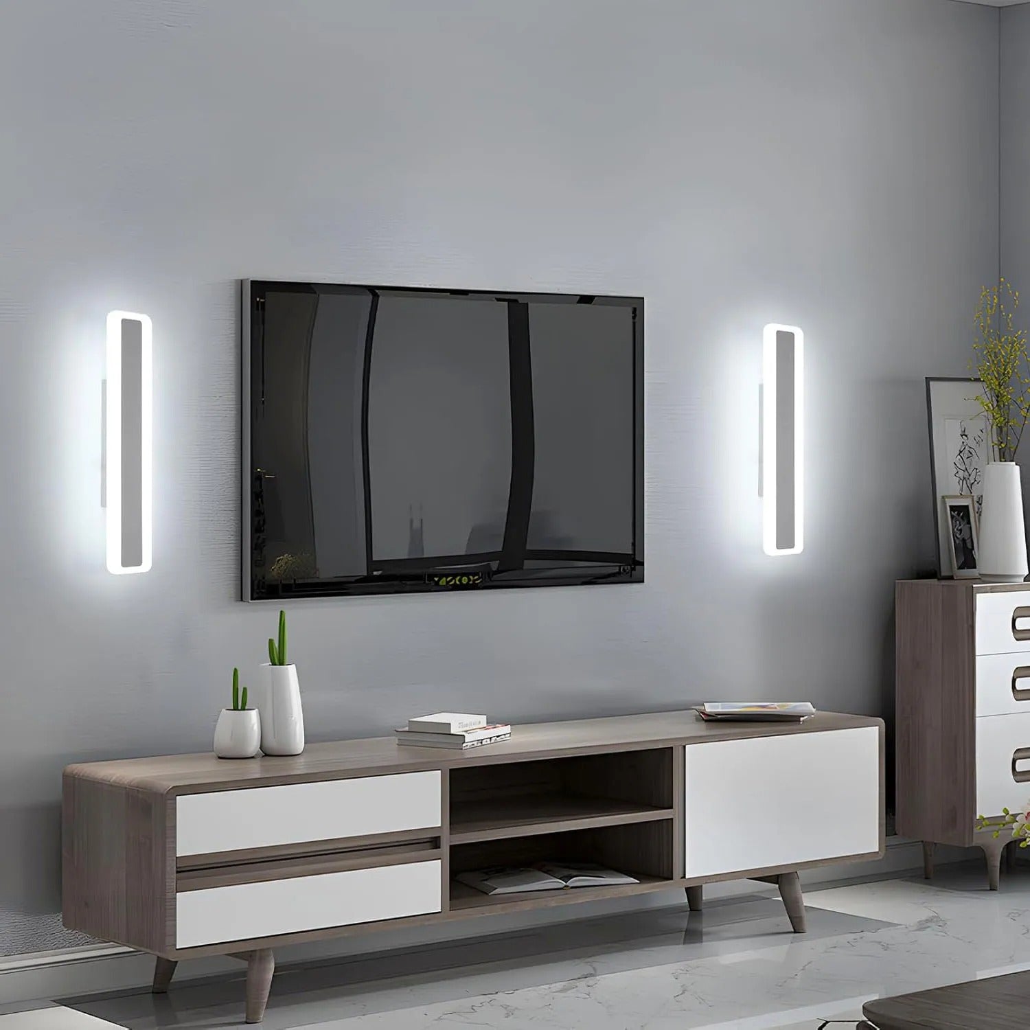 Universalus LED sieninis šviestuvas