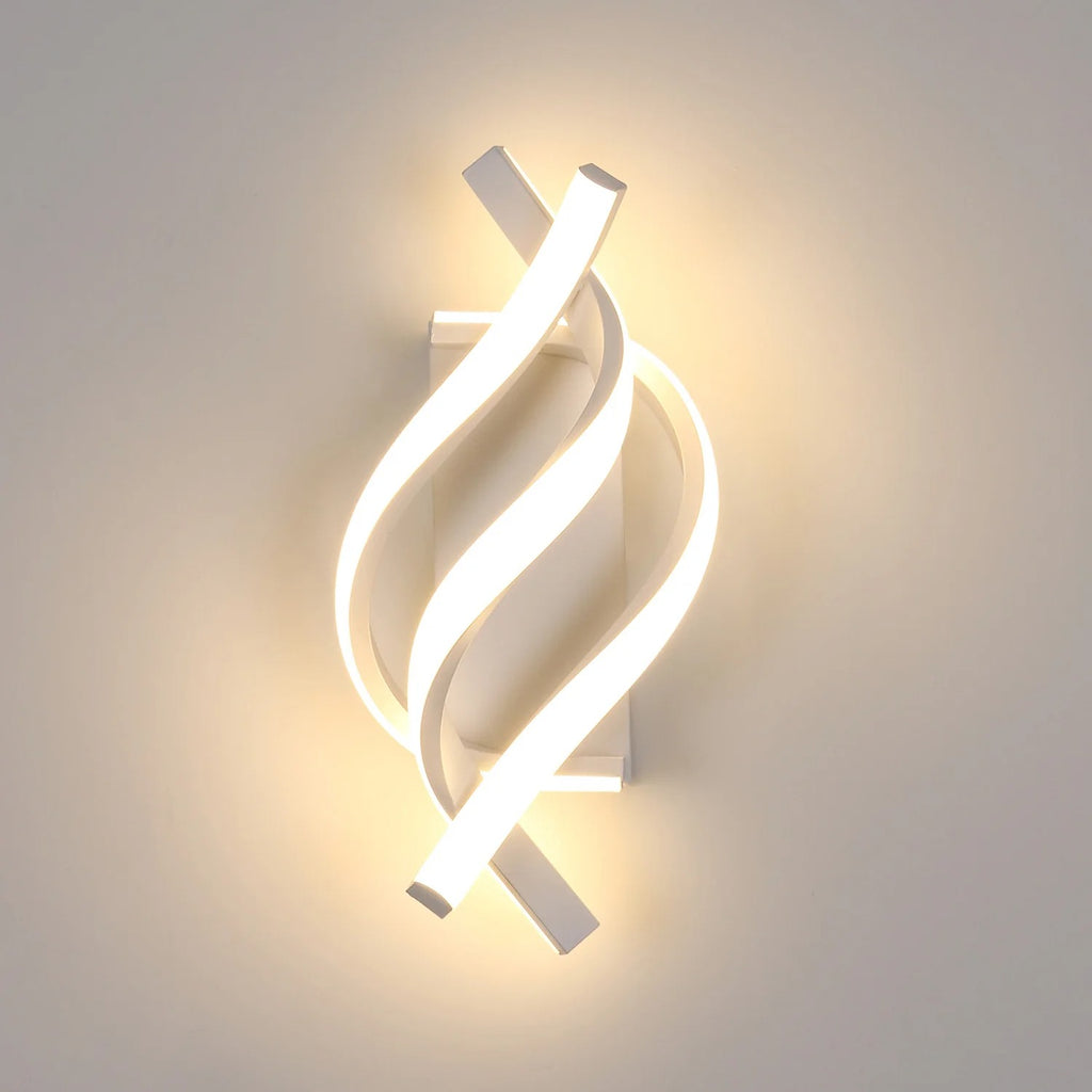 LED sieninė lempa SOLARA