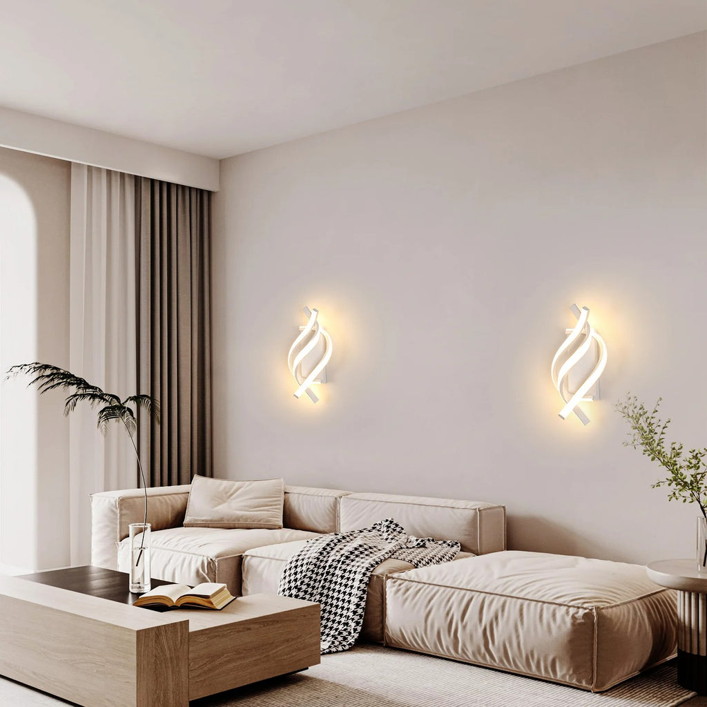 LED sieninė lempa SOLARA