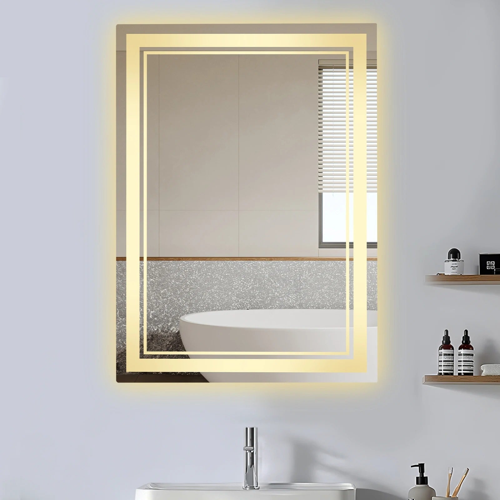 Elegantiškas LED veidrodis